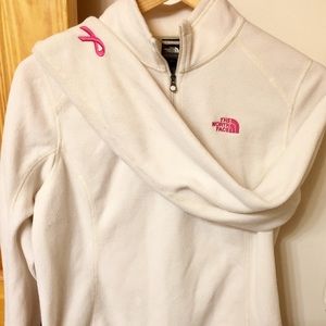SOLD..North Face Breast Cancer Awareness 1/4 zip